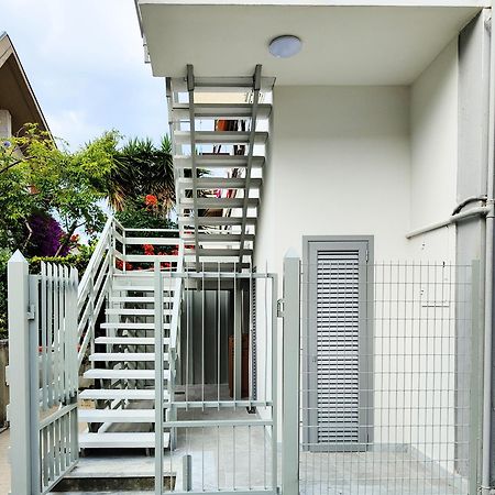 Cytrus Apartament Villa มารีนา ดิ มาซซา ภายนอก รูปภาพ