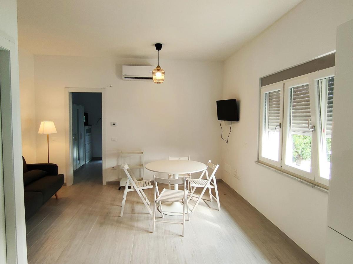 Cytrus Apartament Villa มารีนา ดิ มาซซา ภายนอก รูปภาพ